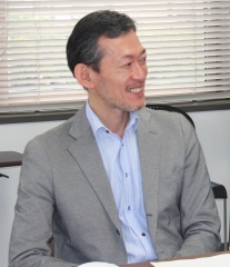 幸坂氏